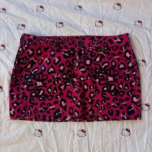 Pink & Black Cheetah/Leopard Print Skirt